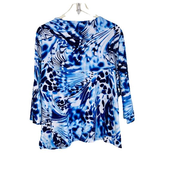 Alfred Dunner Size 2X Blue and White Abstract Floral Print Stretch Top 3/4 Slv - Picture 3 of 4